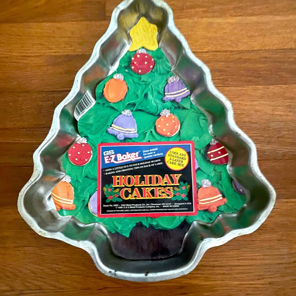 Christmas Tree Cake Pan 🎄